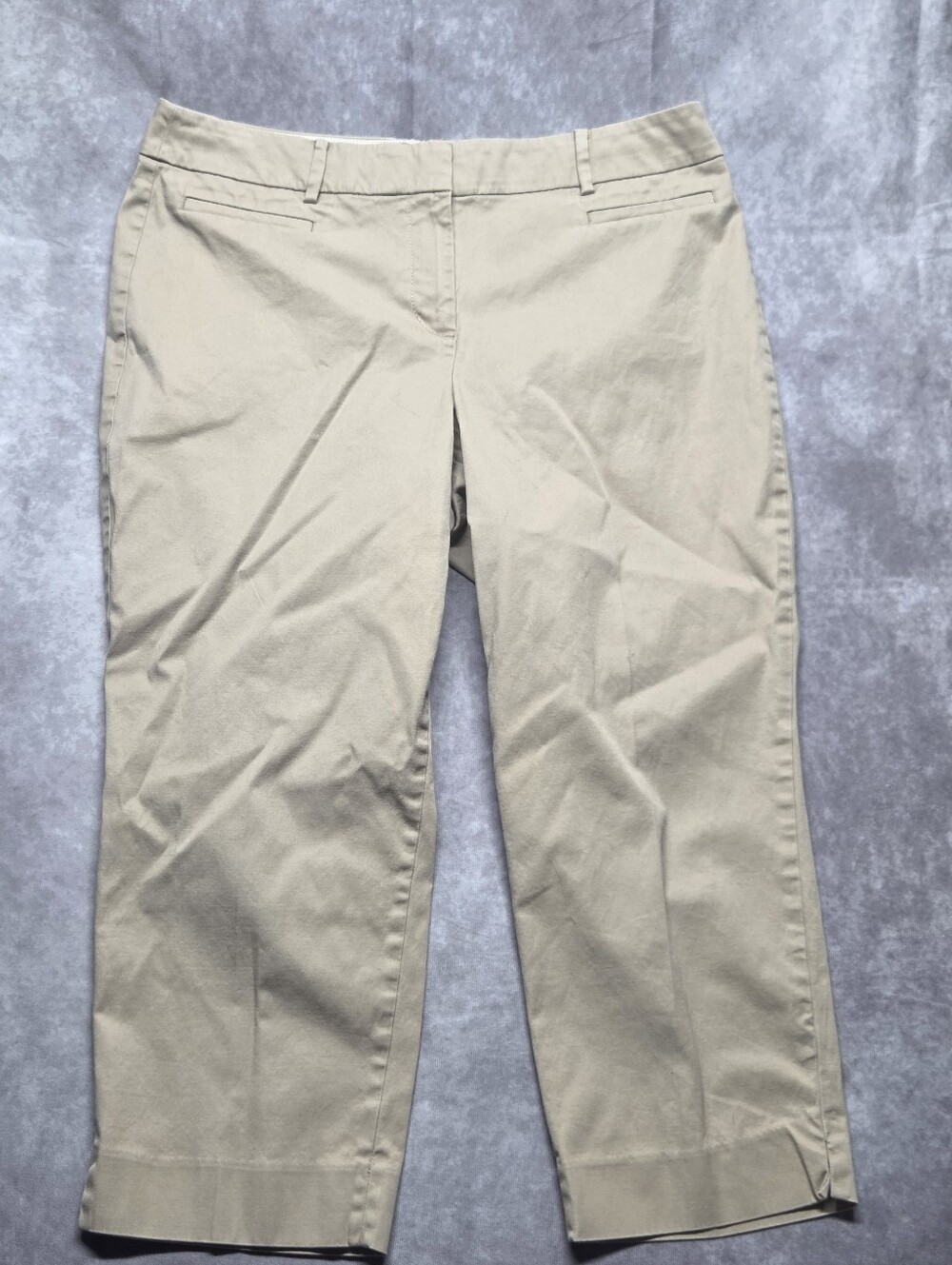 Talbots The Perfect Crop Curvy‎ Straight Leg Khaki 10P Career Casual Preppy